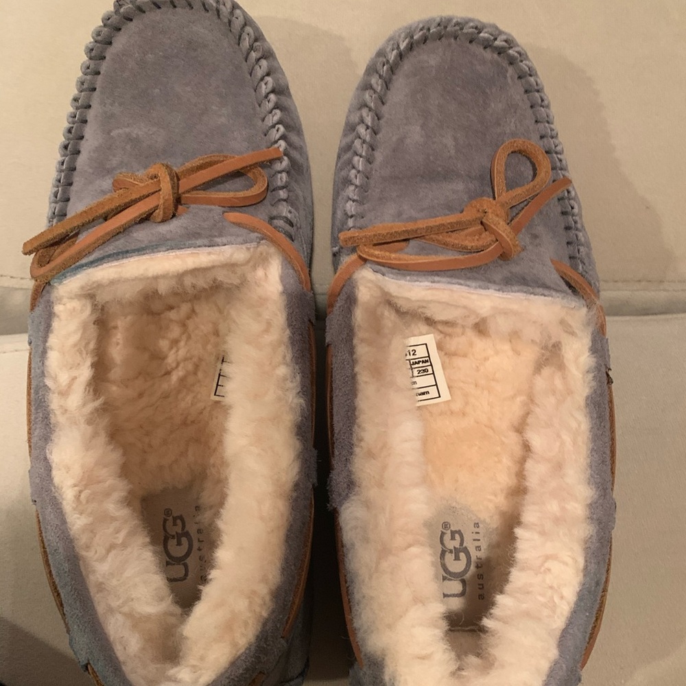 Ugg Dakota shoes